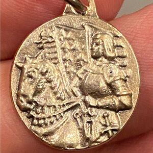 Saint Joan of Arc, Religious Protogez Moi Pendant. 
2.43gr